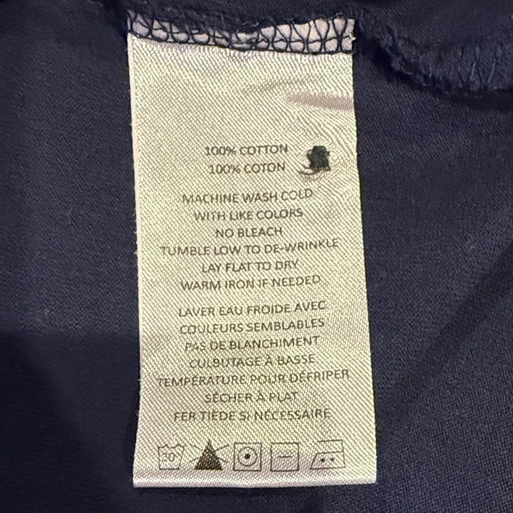 E Robert Barakett Medium Navy Polo with Subtle Dots Business Casual Preppy